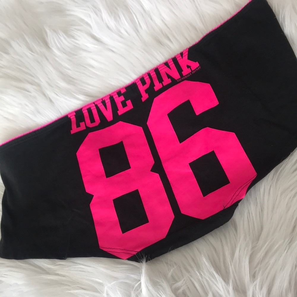Vintage Vs Pink Victoria’s Secret boy short panty in black and pink deadstock